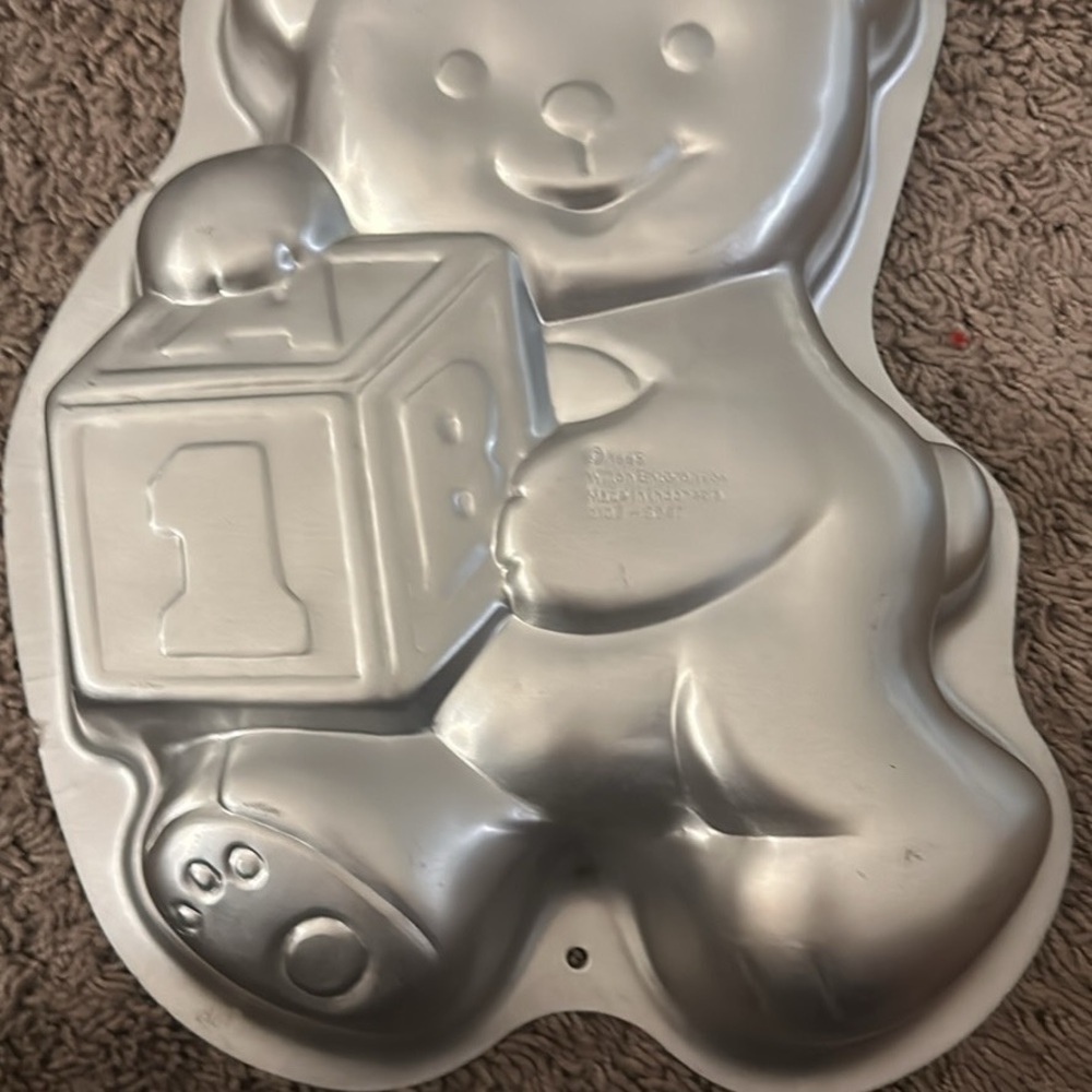 Wilton Cinderella cake, pan, teddy bear, and joyful, angel all three for $30